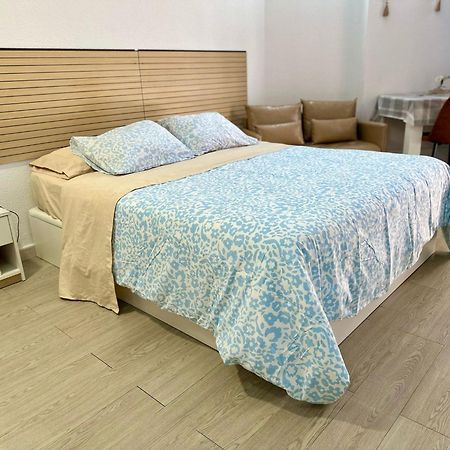 Studio Apartment Santana Habaneras - 18 At Beach With Garage, Pool And Lift 托雷维耶哈 外观 照片